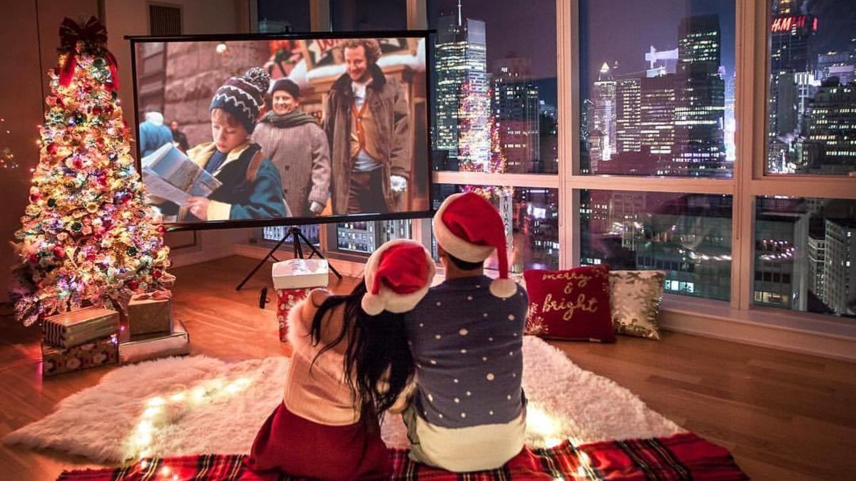 Что посмотреть на праздники со второй половинкой Что посмотреть на праздники со второй половинкой