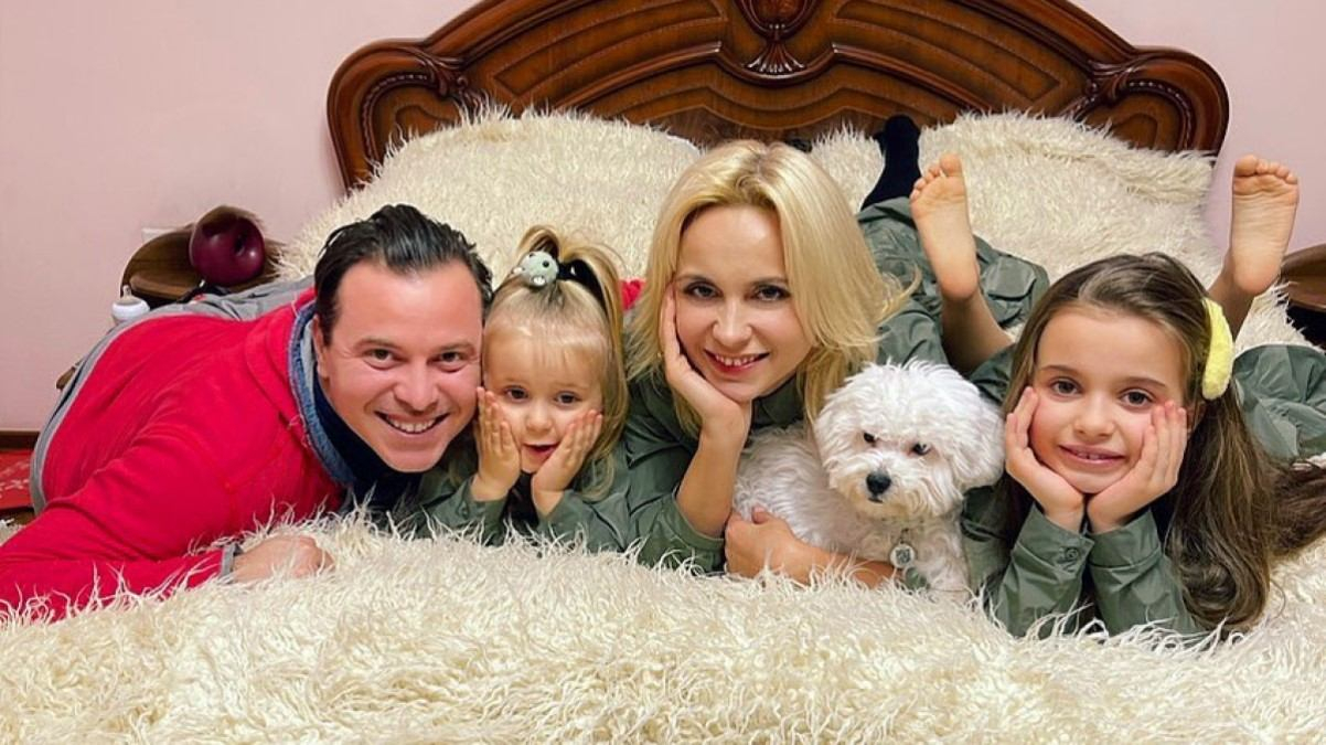 Топ-7 святкових фільмів від Лілії Ребрик: огляд стрічок для всієї сім'ї