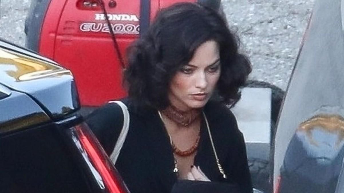 Марго Роббі стала брюнеткою Марго Роббі стала брюнеткою