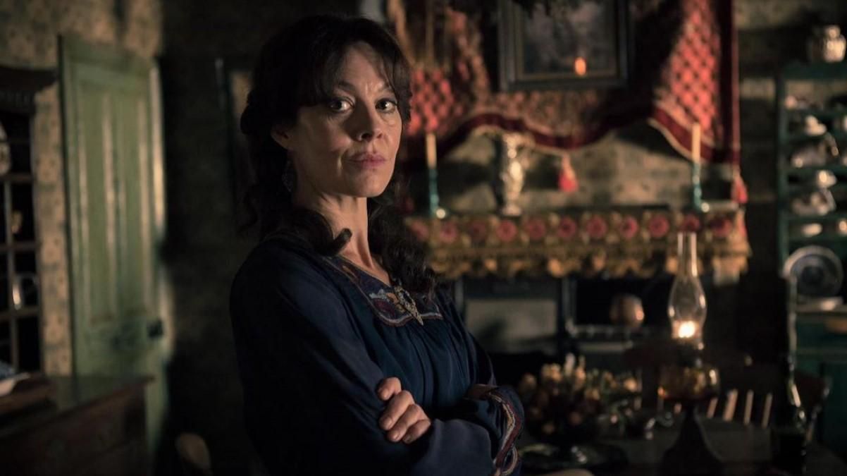 На зйомках Гострих картузів 6 вшанували пам'ять Гелен Маккрорі На зйомках Гострих картузів 6 вшанували пам'ять Гелен Маккрорі