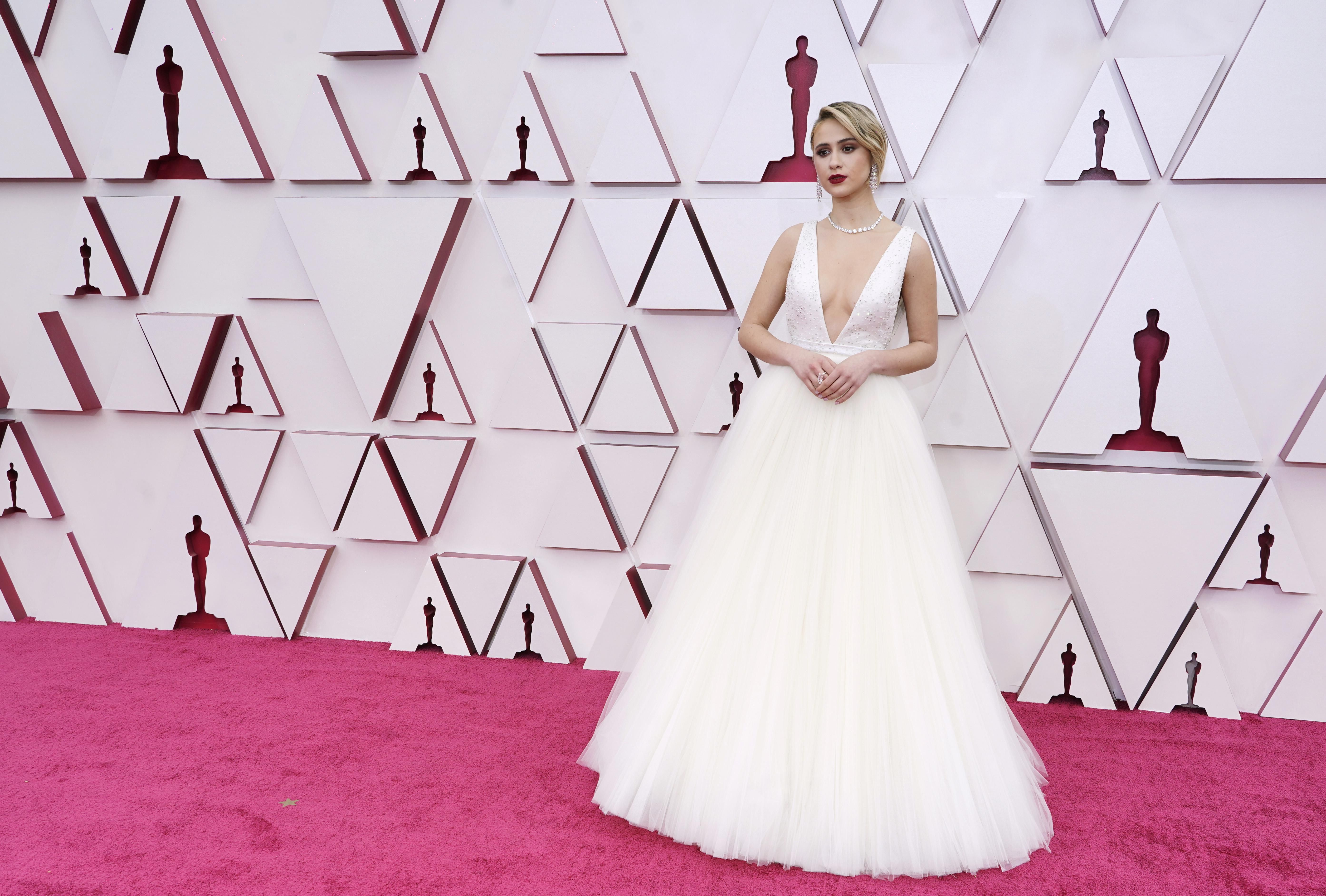 Оскар 2021: образы с красной дорожки – фото Оскар 2021: образы с красной дорожки – фото
