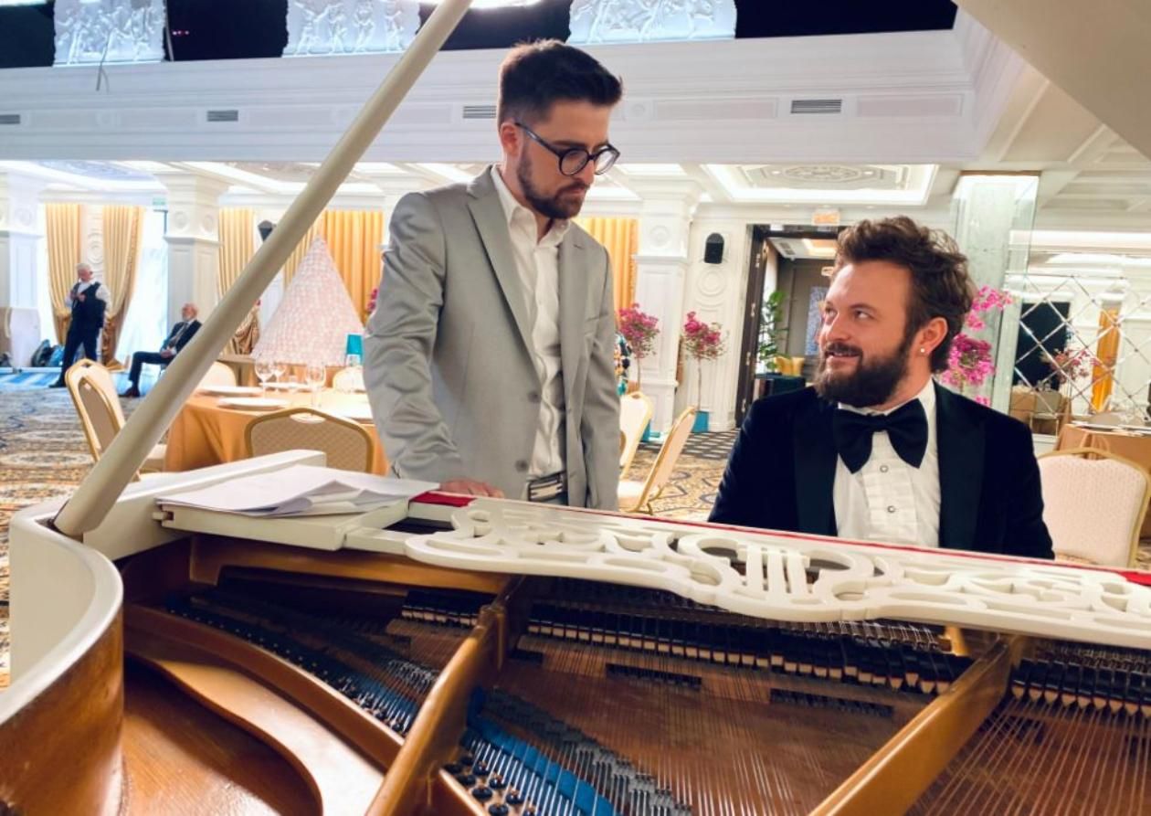 JULIK снялся в новом фильме DZIDZIO "Где деньги?" JULIK снялся в новом фильме DZIDZIO "Где деньги?"