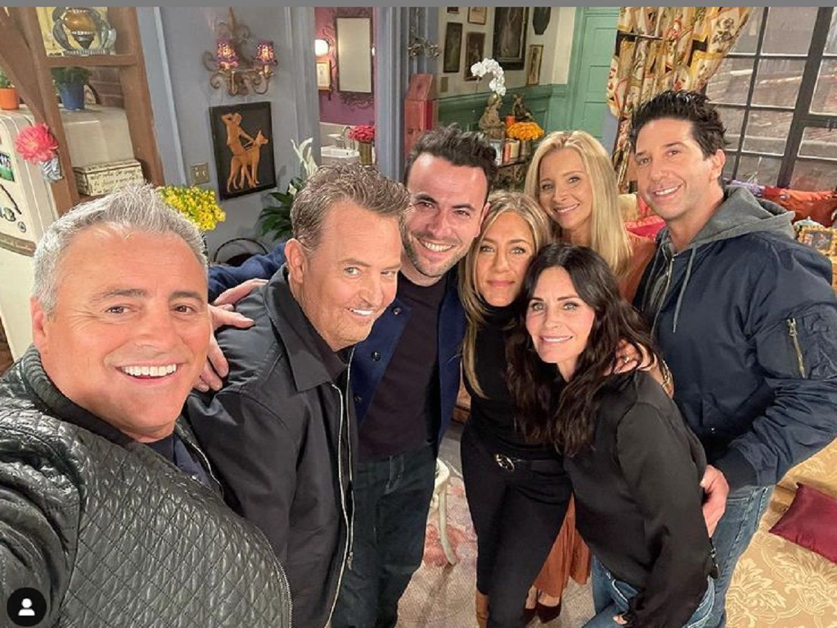 Может быть еще одно воссоединение Друзей благодаря Эмми-2021 Может быть еще одно воссоединение Друзей благодаря Эмми-2021