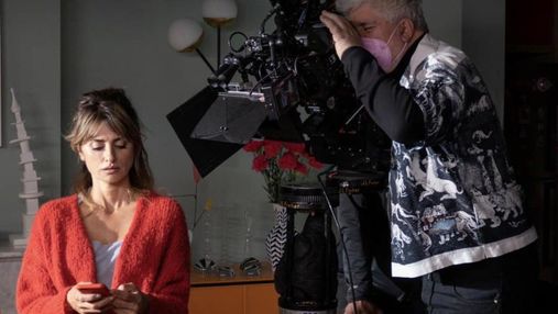 "Паралельні матері" Педро Альмодовара з Пенелопою Крус відкриють Венеційський кінофестиваль