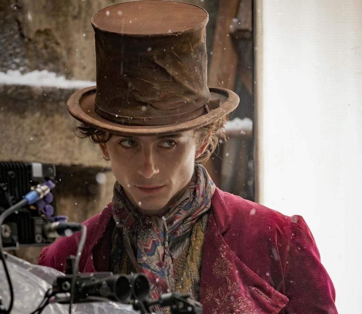 Звезда "Дюны" Тимоти Шаламе показал свой образ в роли Вилли Вонки: реакция фанатов Звезда "Дюны" Тимоти Шаламе показал свой образ в роли Вилли Вонки: реакция фанатов