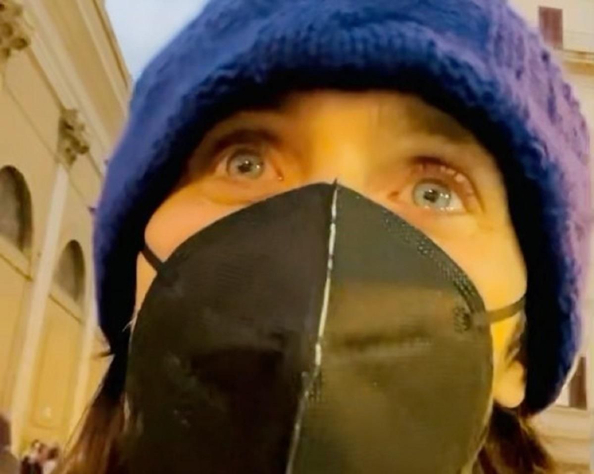 Джаред Лето постраждав від сльозогінного газу на антиковідному мітингу в Італії: шокуючі відео - Кіно