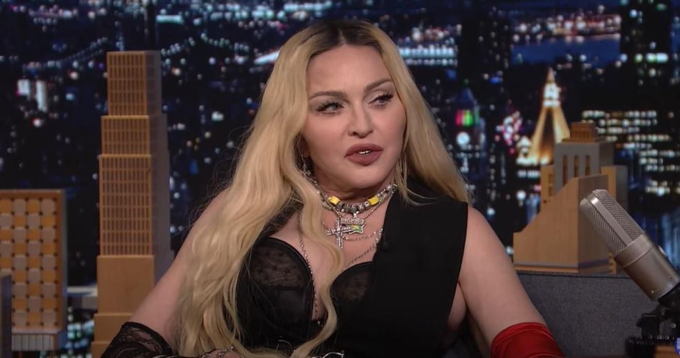 "Матриця", "Бетмен повертається", Showgirls: від яких ролей у фільмах відмовилася Мадонна - Кіно "Матриця", "Бетмен повертається", Showgirls: від яких ролей у фільмах відмовилася Мадонна - Кіно