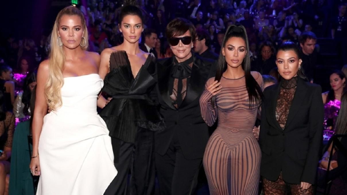 О семье Кардашьян-Дженнер снимут сериал: все известные детали проекта О семье Кардашьян-Дженнер снимут сериал: все известные детали проекта