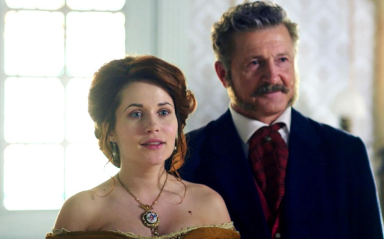 Наталья Денисенко рассказала, что происходит с ее героиней Ларисой в 3 сезоне "Крипосной" - Кино Наталья Денисенко рассказала, что происходит с ее героиней Ларисой в 3 сезоне "Крипосной" - Кино