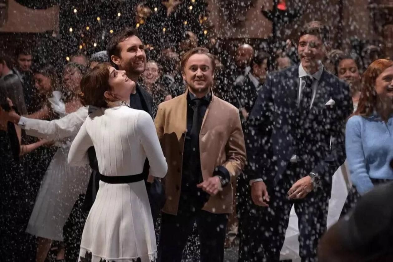 Эмма Уотсон призналась, что была без ума влюблена в звезду Гарри Поттера. Эмма Уотсон призналась, что была без ума влюблена в звезду Гарри Поттера.