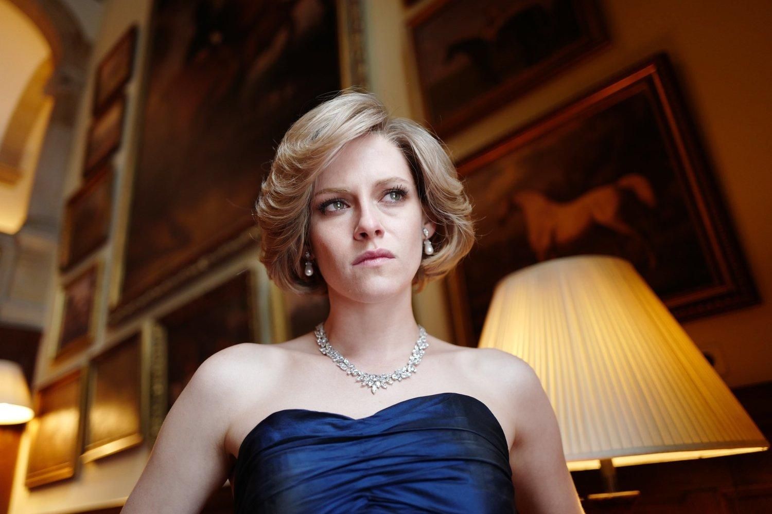 Главное о костюмах Chanel в фильме «Спенсер. Тайна принцессы Дианы» Главное о костюмах Chanel в фильме «Спенсер. Тайна принцессы Дианы»