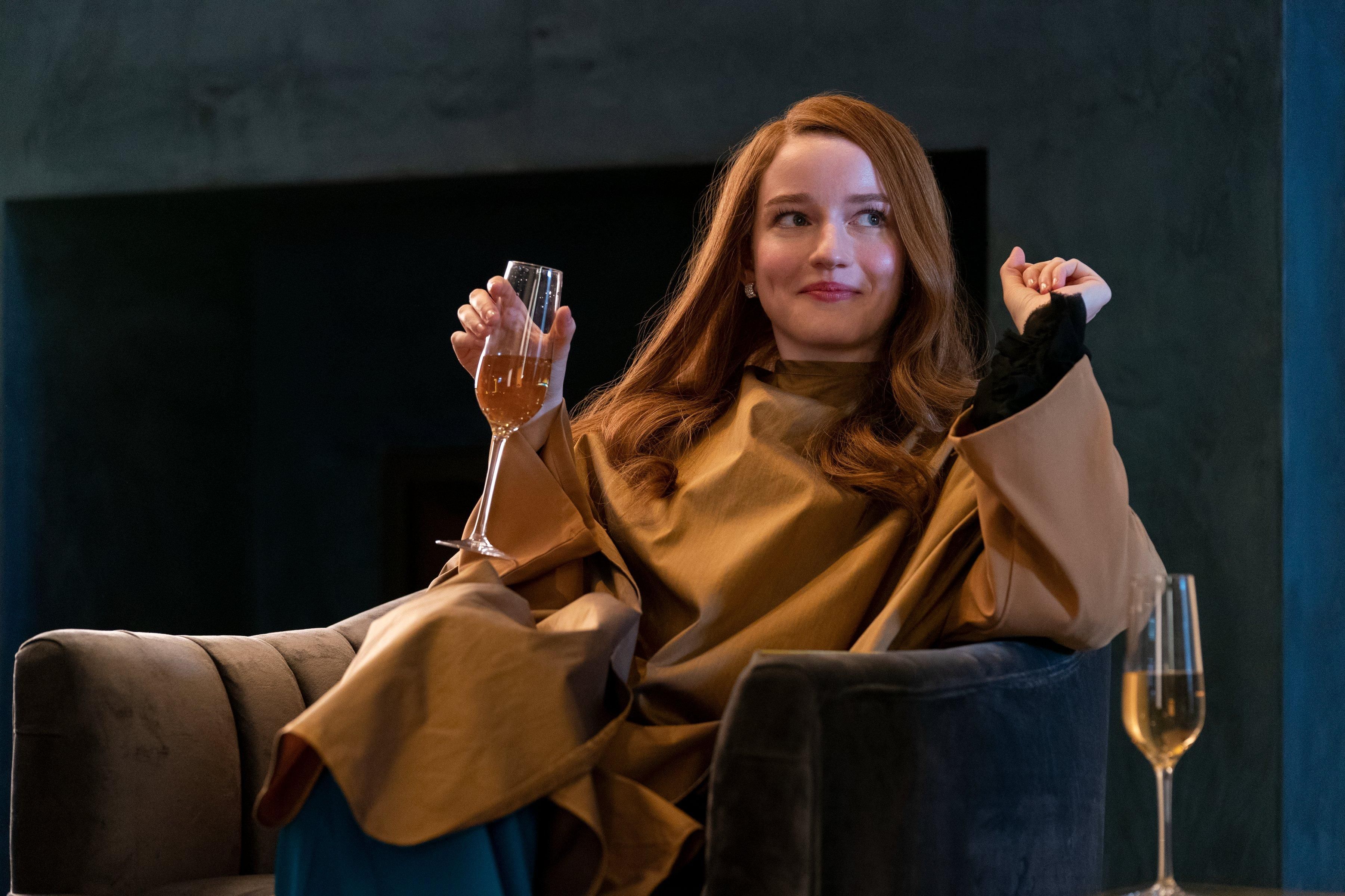 "Изобретая Анну": что показали в трейлере сериала от продюсера "Бриджертонов" "Изобретая Анну": что показали в трейлере сериала от продюсера "Бриджертонов"