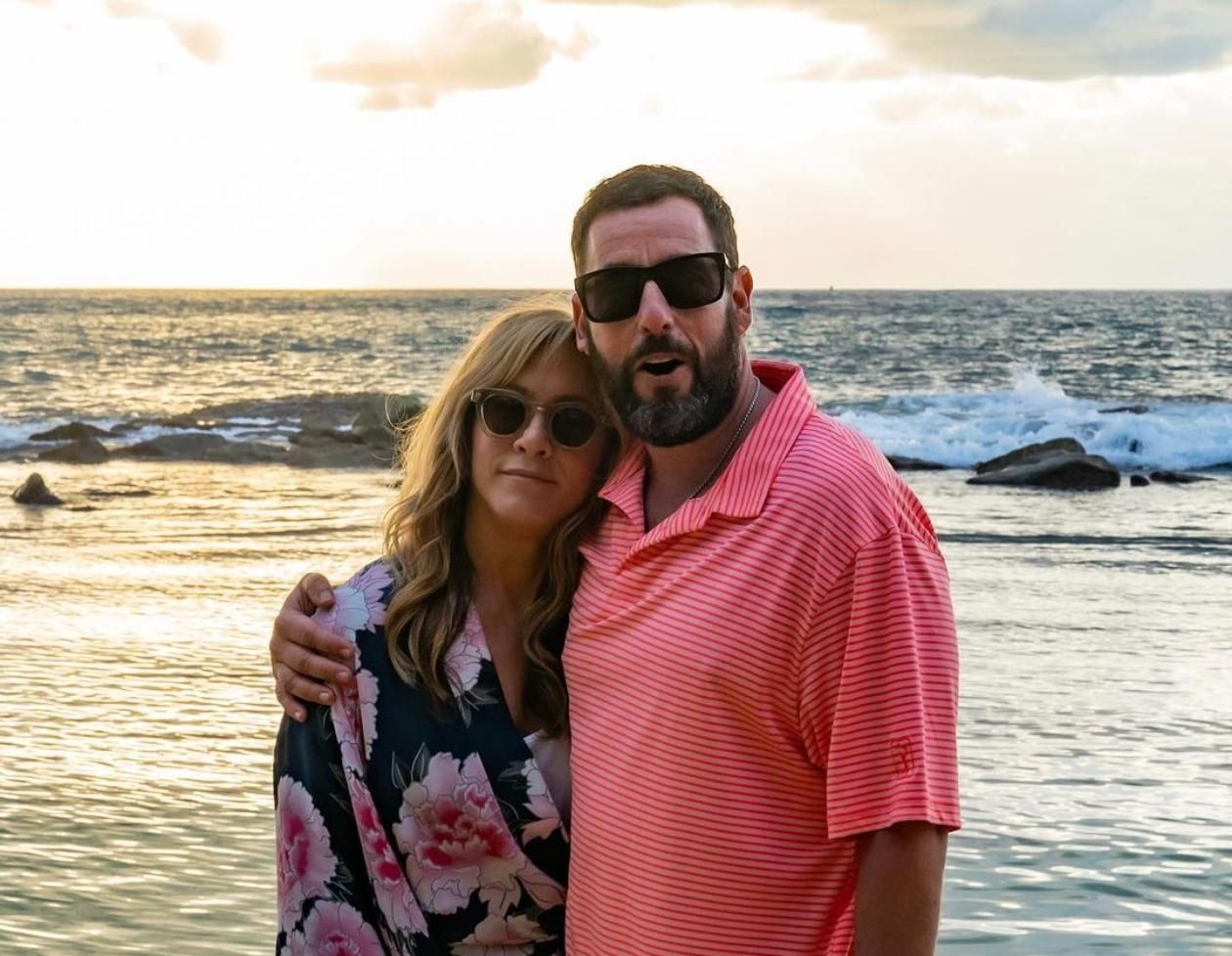 "Повертаємося до роботи": Дженніфер Еністон показала фото залаштунків "Загадкового вбивства 2" - Кіно "Повертаємося до роботи": Дженніфер Еністон показала фото залаштунків "Загадкового вбивства 2" - Кіно