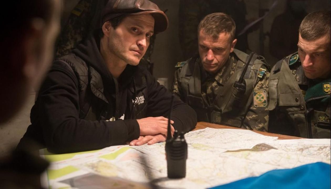 Мы стремимся снимать честное кино, – Ахтем Сеитаблаев рассказал о военной драме "Мирный-21" - Кино Мы стремимся снимать честное кино, – Ахтем Сеитаблаев рассказал о военной драме "Мирный-21" - Кино