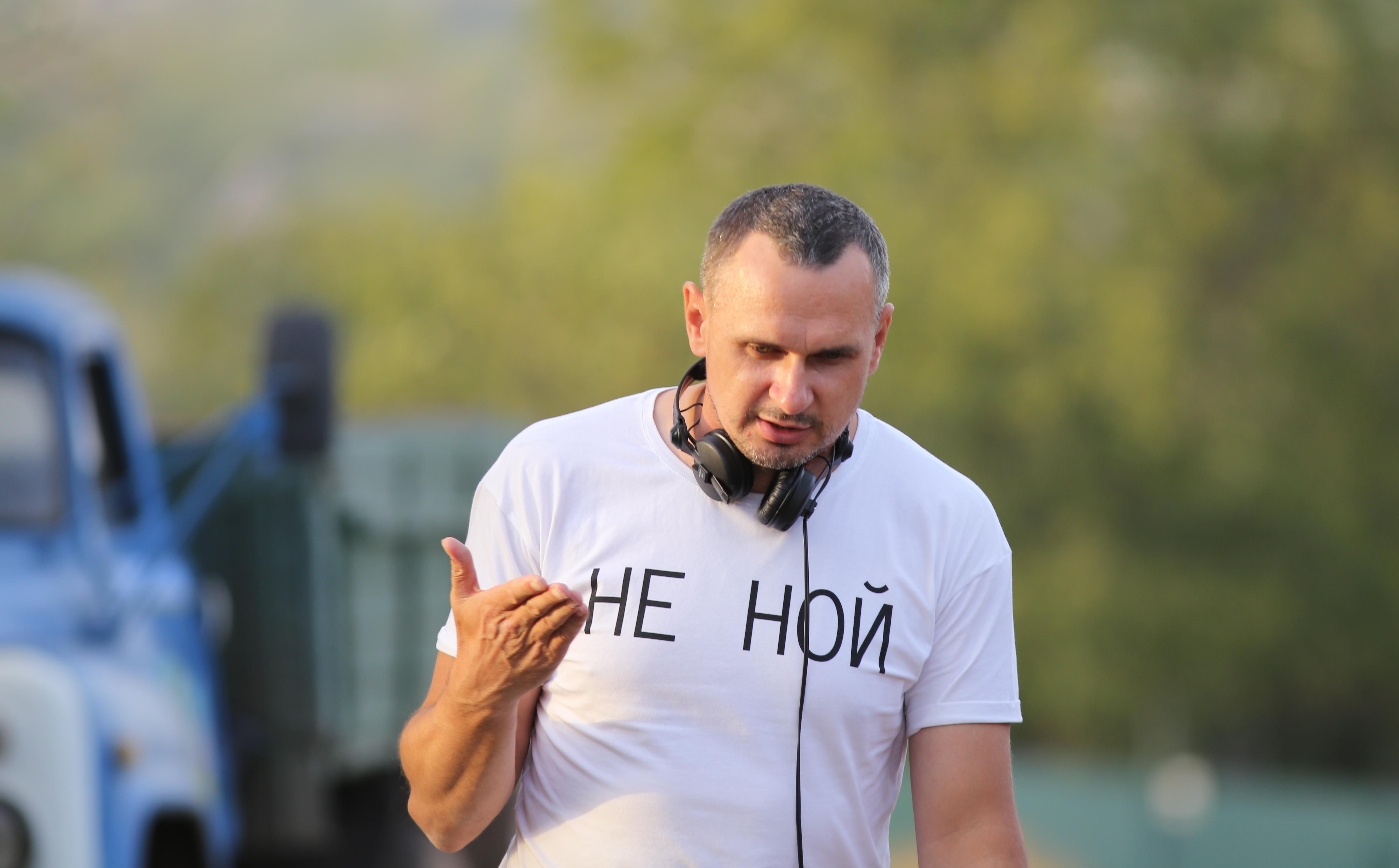 Сенцов призвал к тотальному бойкоту российского кино в Европе прямо из окопа в Киеве - Кино Сенцов призвал к тотальному бойкоту российского кино в Европе прямо из окопа в Киеве - Кино