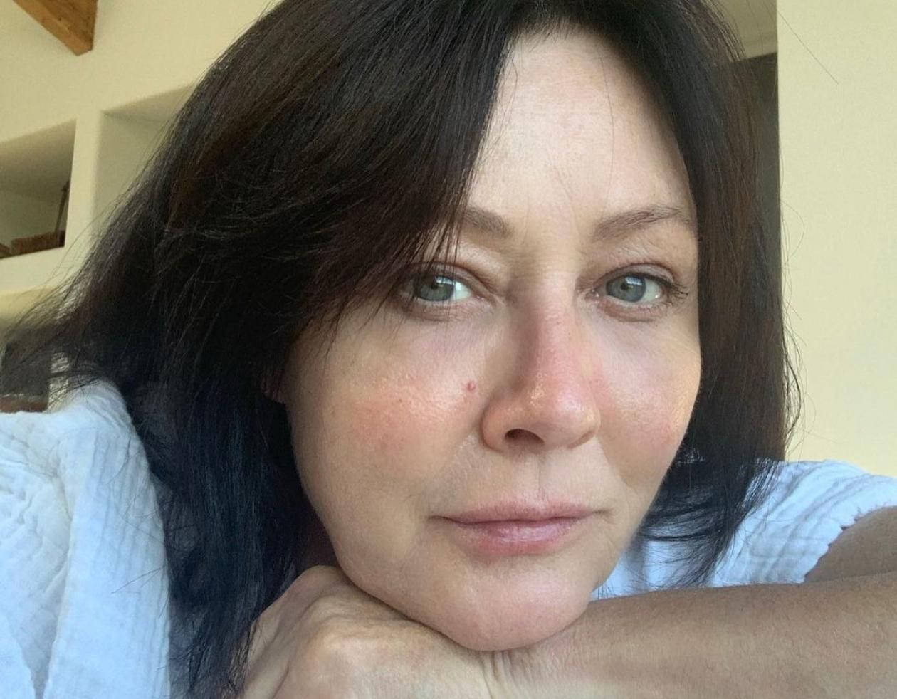 Мы становимся нечувствительными к реальности Украины, – Шеннен Догерти призвала мир не молчать - Кино Мы становимся нечувствительными к реальности Украины, – Шеннен Догерти призвала мир не молчать - Кино