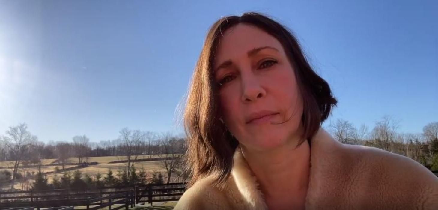 Вера Фармига зачитала стихотворение Симоненко "Люди – прекрасные" на украинском: видео - Кино Вера Фармига зачитала стихотворение Симоненко "Люди – прекрасные" на украинском: видео - Кино