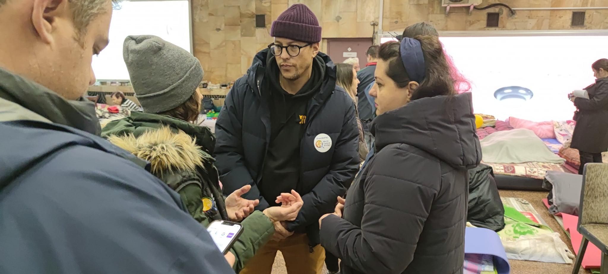 У метро Києва завітав Кері Фукунага, режисер останнього фільму про Бонда - Кіно У метро Києва завітав Кері Фукунага, режисер останнього фільму про Бонда - Кіно