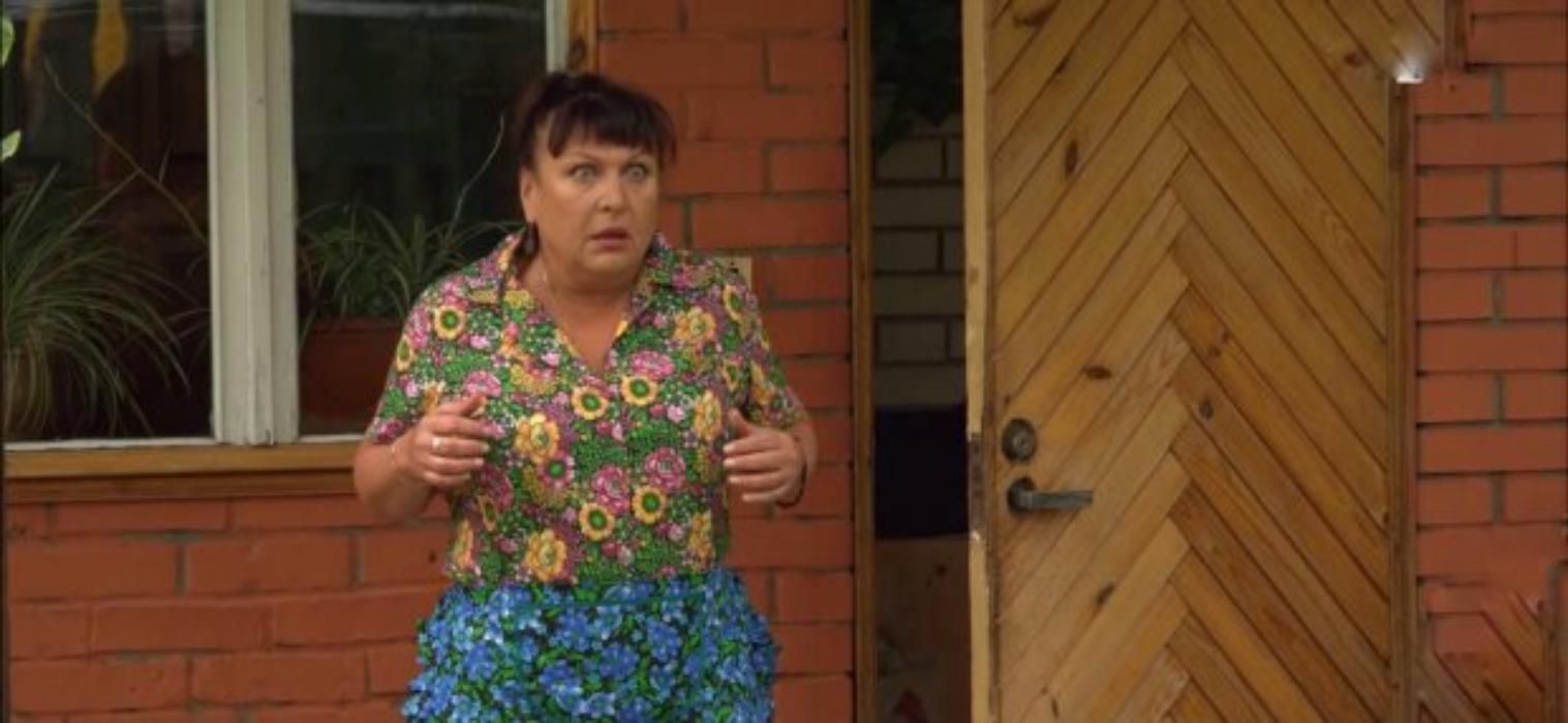 Оккупанты обстреляли дом на Киевщине, где снимали "Сватов": видео и реакция сети - Кино Оккупанты обстреляли дом на Киевщине, где снимали "Сватов": видео и реакция сети - Кино