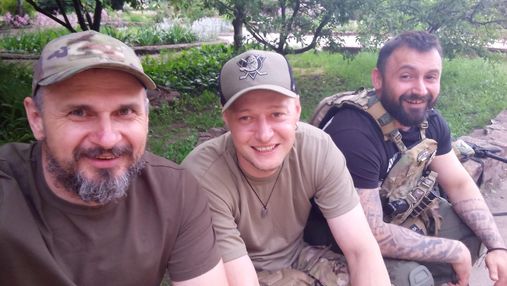 Після легкої контузії: Олег Сенцов показав тепле фото з Хливнюком на Луганщині