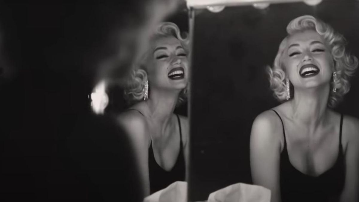 Ана де Армас в роли Мэрилин Монро  вышел тизер "Блондинка", который привлек внимание киноманов - Кино