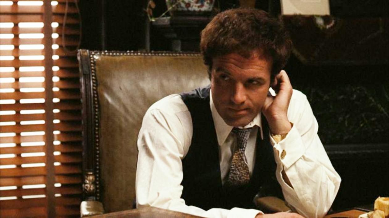 Джеймс Каан помер – актор легендарного фільму Хрещений батько, Мізарі, Ельф Джеймс Каан помер – актор легендарного фільму Хрещений батько, Мізарі, Ельф