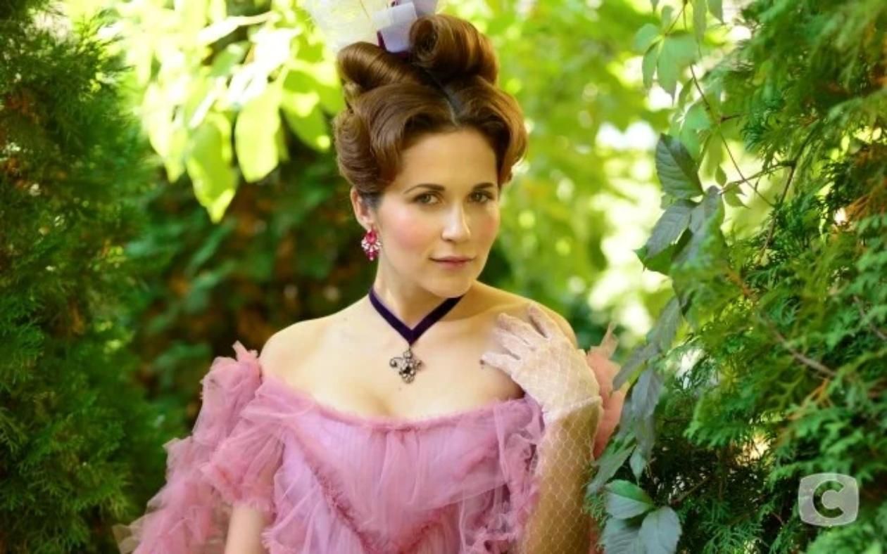 Кріпосна 4 сезон 2022: Наталка Денисенко показала перші кадри зі зйомок у Польщі Кріпосна 4 сезон 2022: Наталка Денисенко показала перші кадри зі зйомок у Польщі