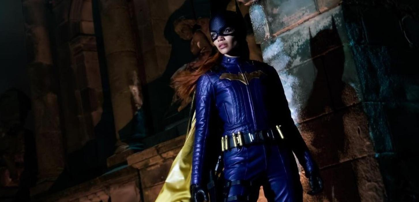 Warner Bros отменила фильм о девушке Бэтмена Бетгерл