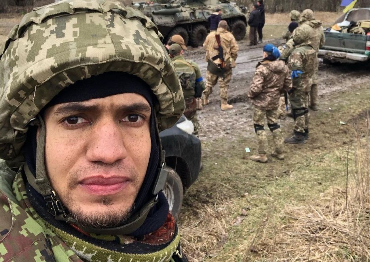 Актор Віктор Стороженко отримав поранення на фронті Актор Віктор Стороженко отримав поранення на фронті