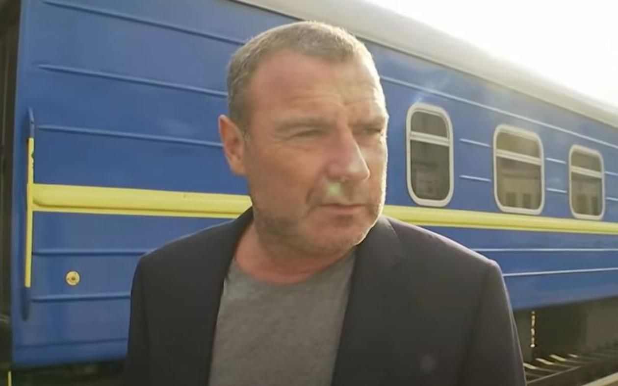 Лиев Шрайбер снова приехал в Украину – актер прибыл как посол платформы UNITED24 - Кино Лиев Шрайбер снова приехал в Украину – актер прибыл как посол платформы UNITED24 - Кино