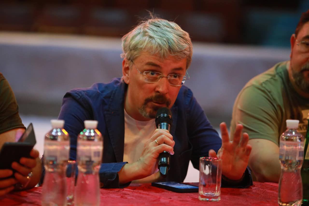 Александр Ткаченко и Госкино о Довженко-Центре – реакции сети и заявления - Кино Александр Ткаченко и Госкино о Довженко-Центре – реакции сети и заявления - Кино