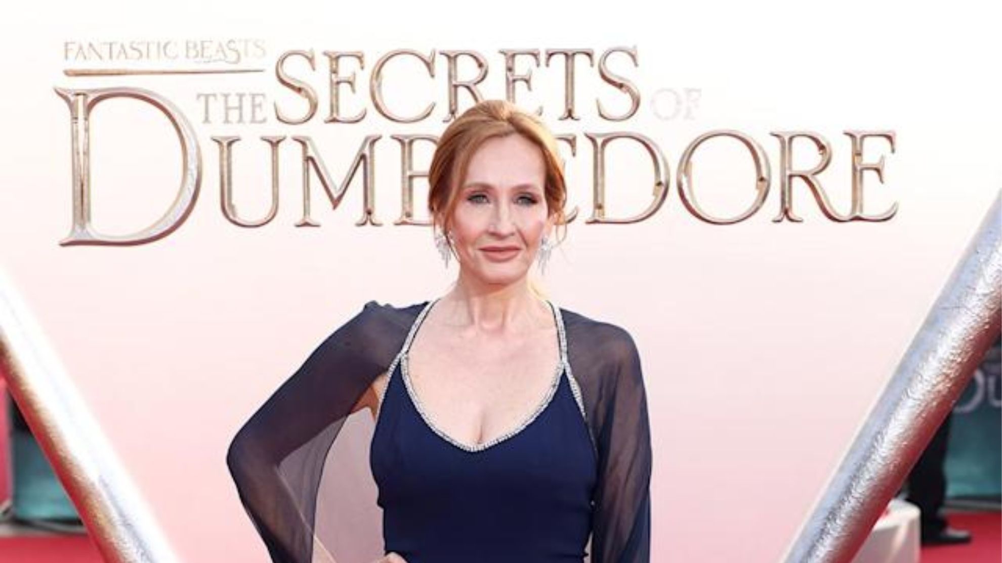 Джоан Роулинг распространила видео с уволенной Харьковщины со словами Слава Україні - Кино Джоан Роулинг распространила видео с уволенной Харьковщины со словами Слава Україні - Кино