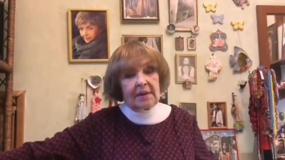 Актриса Ада Роговцева рассказала, как работала в бомбоубежище в возрасте 85 лет.