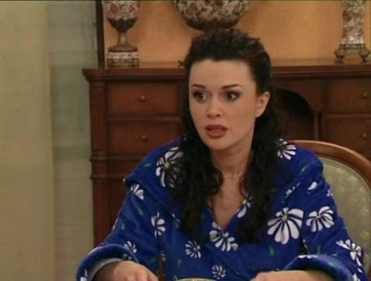 Анастасия Заворотнюк позорила украинцев и Мариуполь в сериале Моя прекрасная няня – улики Анастасия Заворотнюк позорила украинцев и Мариуполь в сериале Моя прекрасная няня – улики