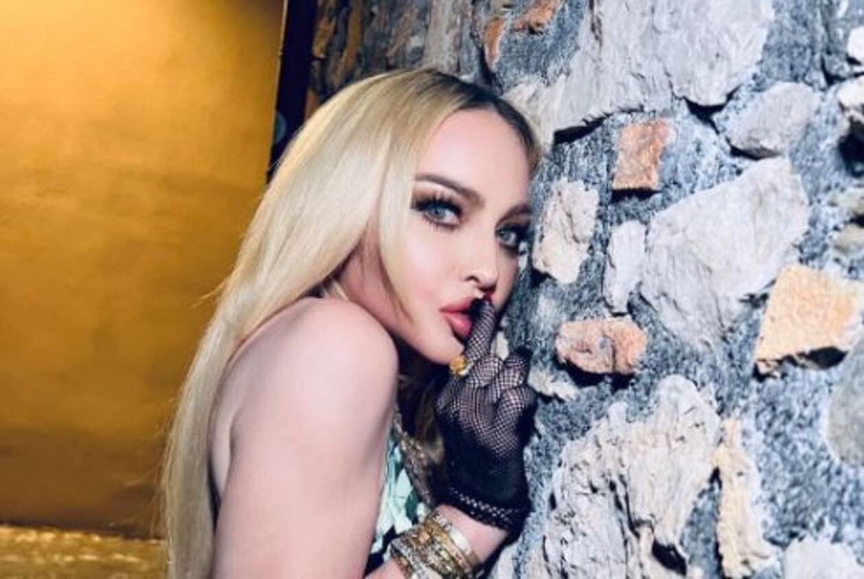 Фільм про Мадонну скасували – артистка перейшла межу, знявшись в образі Ісуса Христа та Діви Марії Фільм про Мадонну скасували – артистка перейшла межу, знявшись в образі Ісуса Христа та Діви Марії