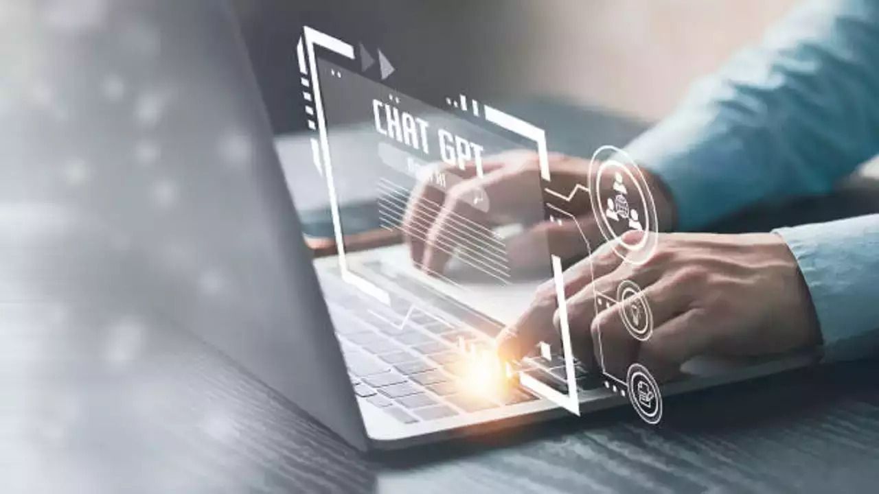 ChatGPT зможе писати сценарії до фільмів у Голлівуді – деталі - Кіно ChatGPT зможе писати сценарії до фільмів у Голлівуді – деталі - Кіно