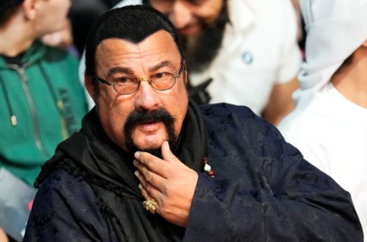 Міноборони висміяли центр Стівена Сігала для російських солдатів – деталі Міноборони висміяли центр Стівена Сігала для російських солдатів – деталі