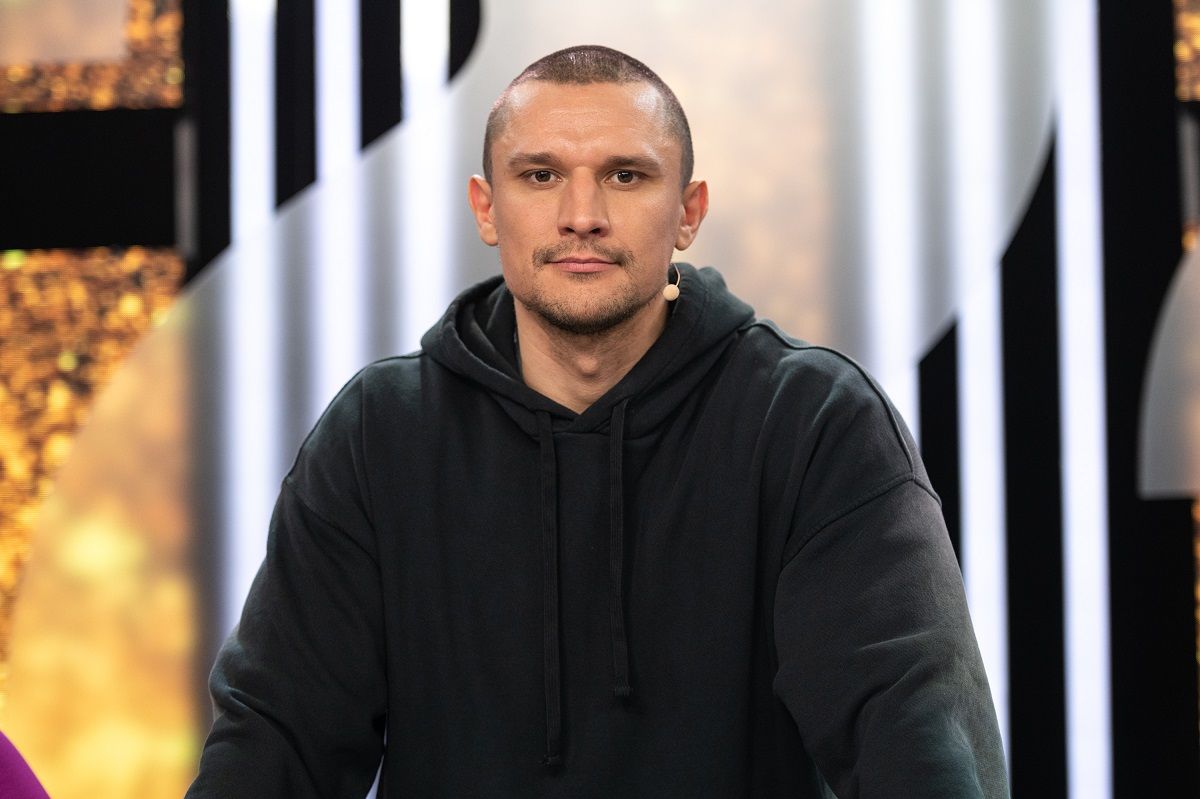 Цымбалюк выступал в прифронтовой зоне и рассказал о карьере во время войны – день театра - Кино Цымбалюк выступал в прифронтовой зоне и рассказал о карьере во время войны – день театра - Кино