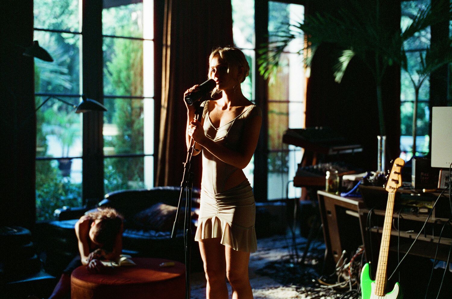 Ідол 2023 з Лілі-Роуз Депп – відгуки на серіал, сюжет, актори, трейлер  Ідол 2023 з Лілі-Роуз Депп – відгуки на серіал, сюжет, актори, трейлер