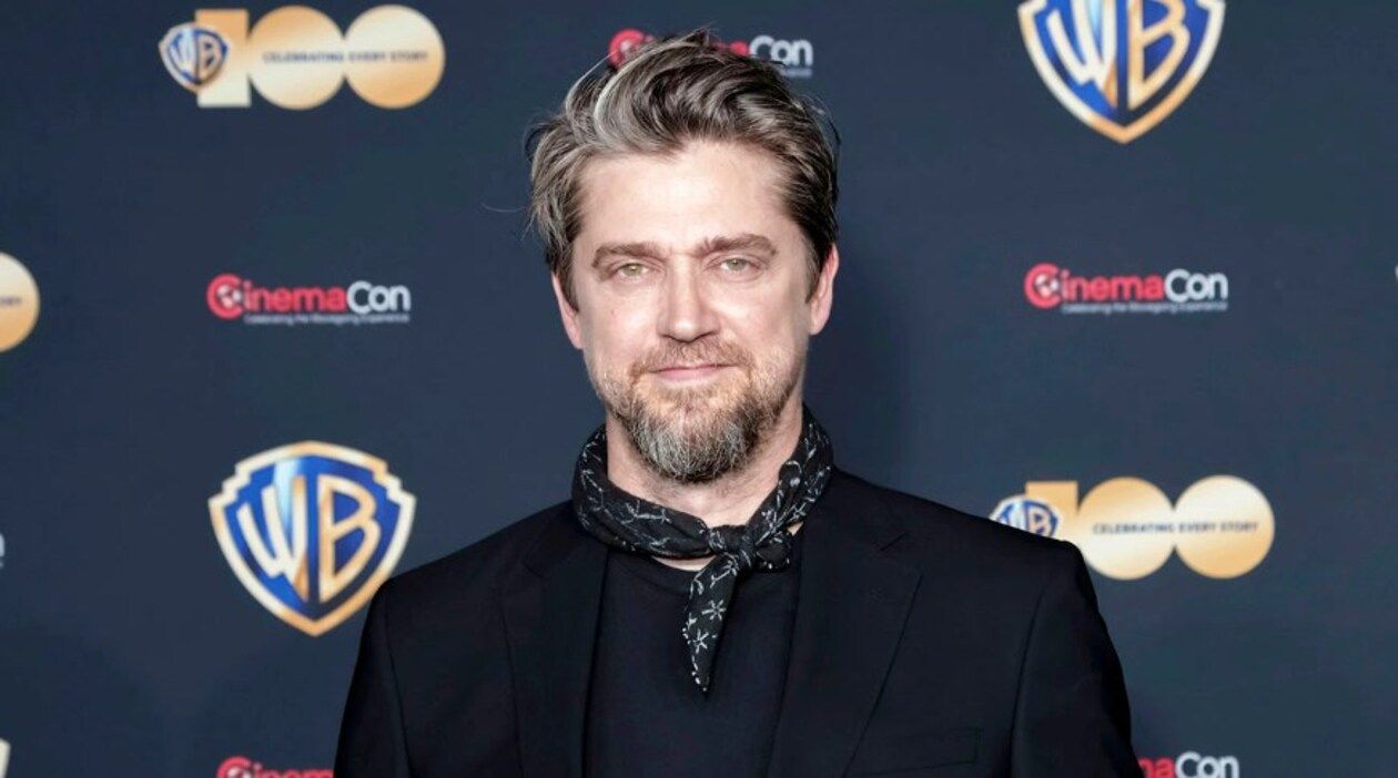 Андрес Мускетти, режиссер Флеша, снимет фильм о Бэтмене – что известно Андрес Мускетти, режиссер Флеша, снимет фильм о Бэтмене – что известно