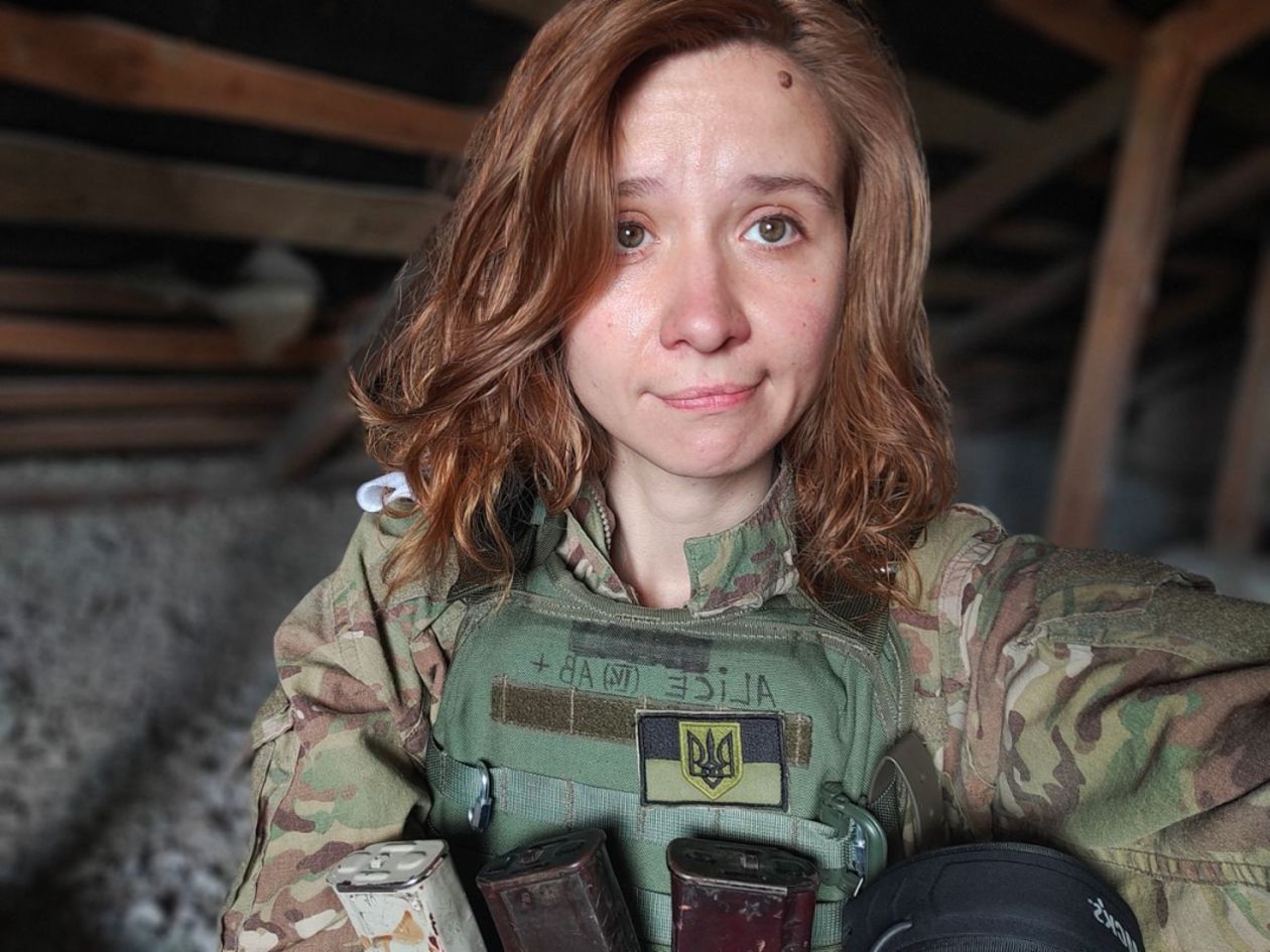 Аліса Коваленко із Запоріжжя і яка зараз на передовій, може отримати оскарівську стипендію Аліса Коваленко із Запоріжжя і яка зараз на передовій, може отримати оскарівську стипендію