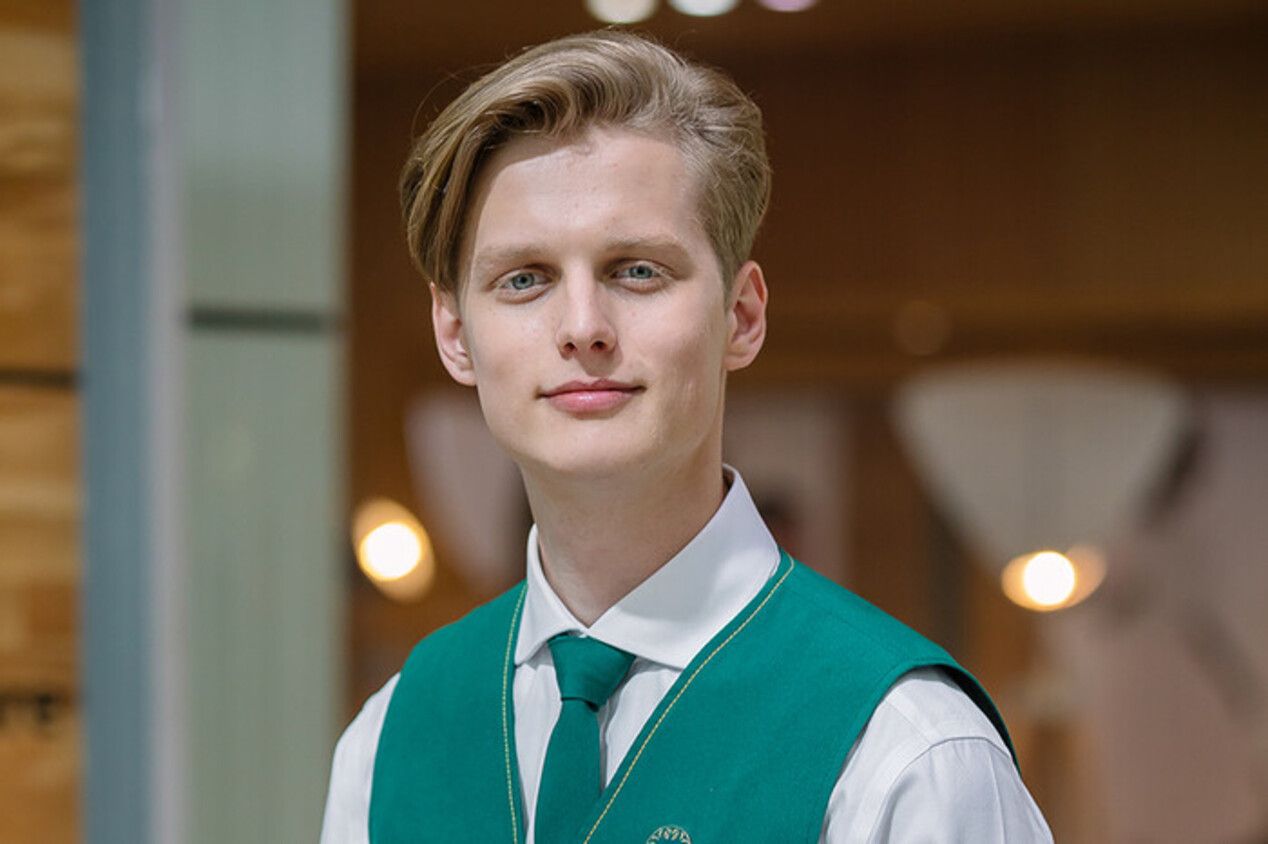 Глеб Михайличенко, украинский актер, выступавший для ВСУ, переехал в Россию Глеб Михайличенко, украинский актер, выступавший для ВСУ, переехал в Россию