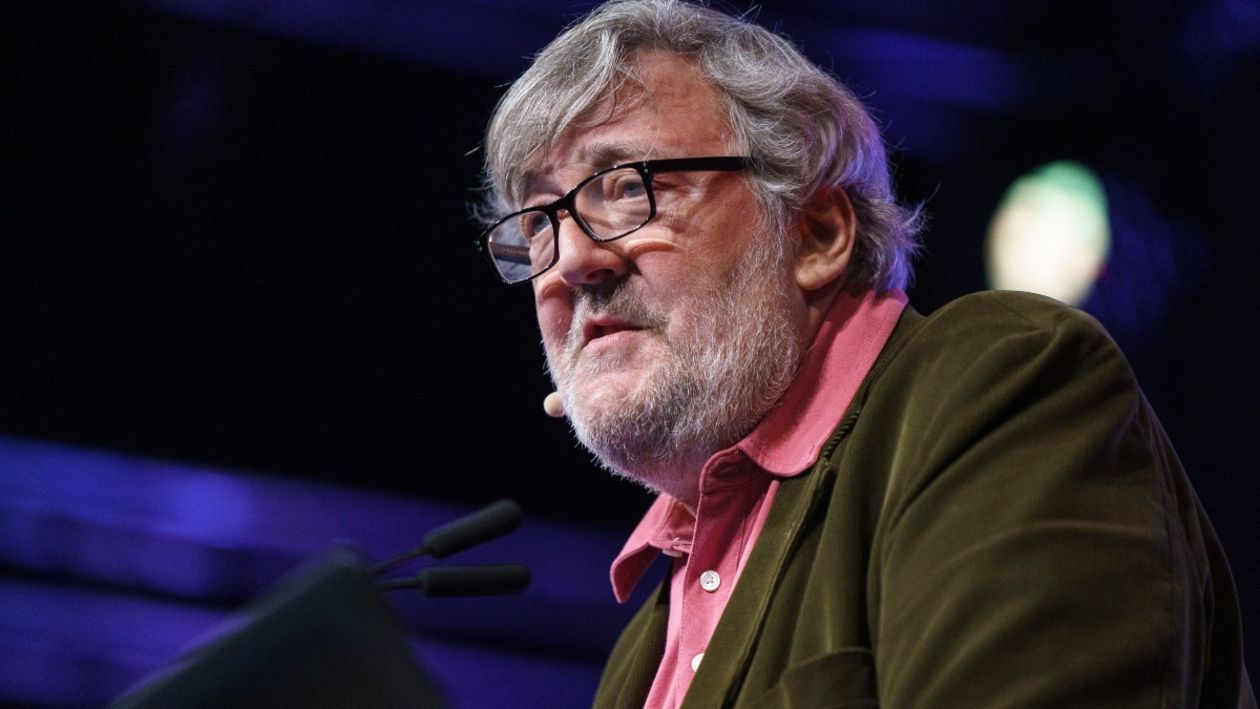 Стівен Фрай Київ – мета візиту, біографія та фільмографія актора - Кіно Стівен Фрай Київ – мета візиту, біографія та фільмографія актора - Кіно