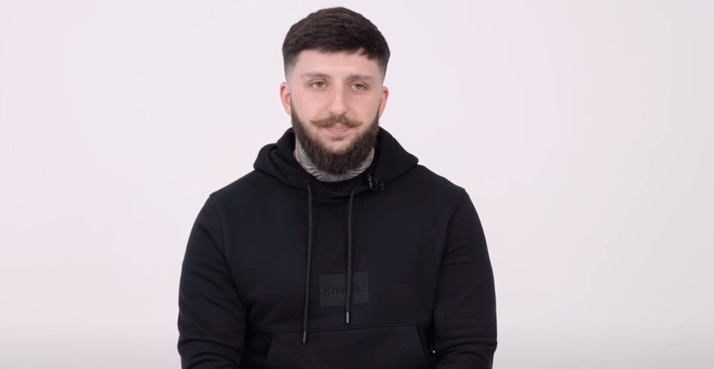 Давид Хімік Касаткін висловився про фільм Юрик і показав, як люди жили в Маріуполі – відео Давид Хімік Касаткін висловився про фільм Юрик і показав, як люди жили в Маріуполі – відео