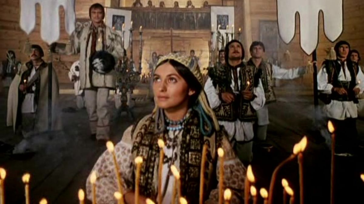 Лариса Кадочникова в фильме "Тени забытых предков" Лариса Кадочникова в фильме "Тени забытых предков"