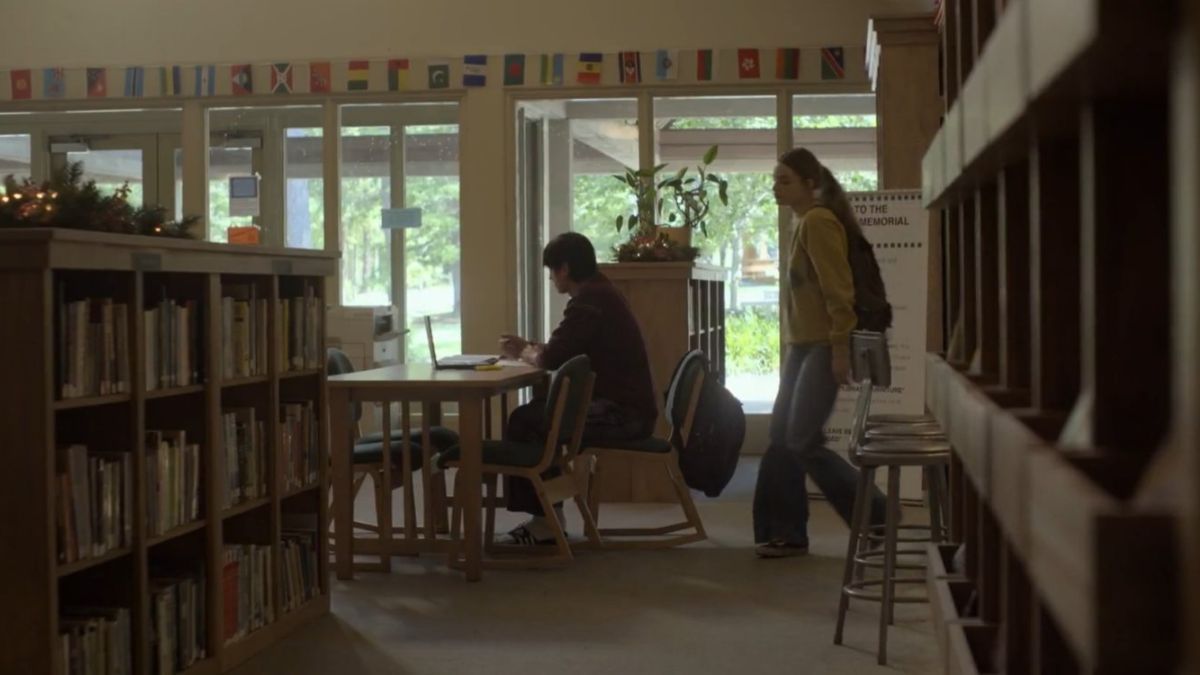 Сериалы про школу, секс, дружбу, отношения - какие сериалы про подростков интересно посмотреть Сериалы про школу, секс, дружбу, отношения - какие сериалы про подростков интересно посмотреть