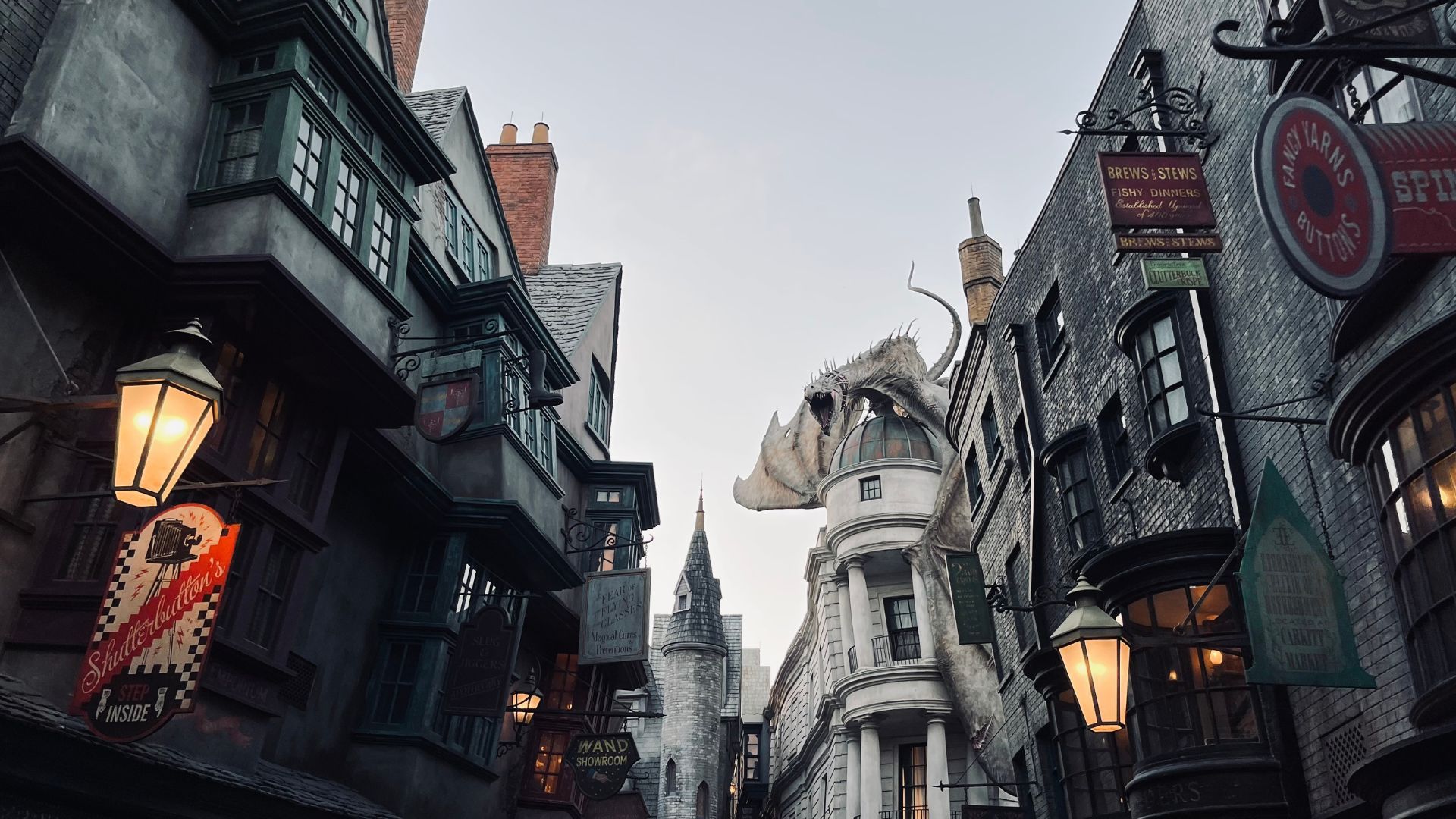 До уваги поттероманів: Warner Bros Discovery оголосила дату виходу серіалу про Гаррі Поттера - Кіно До уваги поттероманів: Warner Bros Discovery оголосила дату виходу серіалу про Гаррі Поттера - Кіно