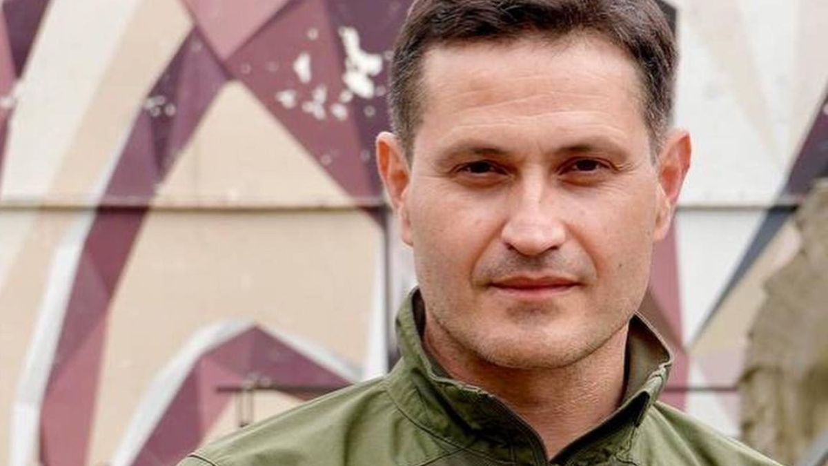 Ахтем Сеітаблаєв Ахтем Сеітаблаєв