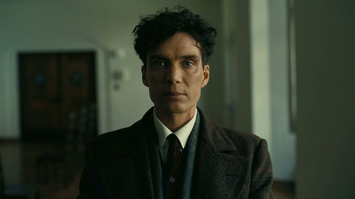 Киллиан Мерфи в фильме "Оппенгеймер" Киллиан Мерфи в фильме "Оппенгеймер"