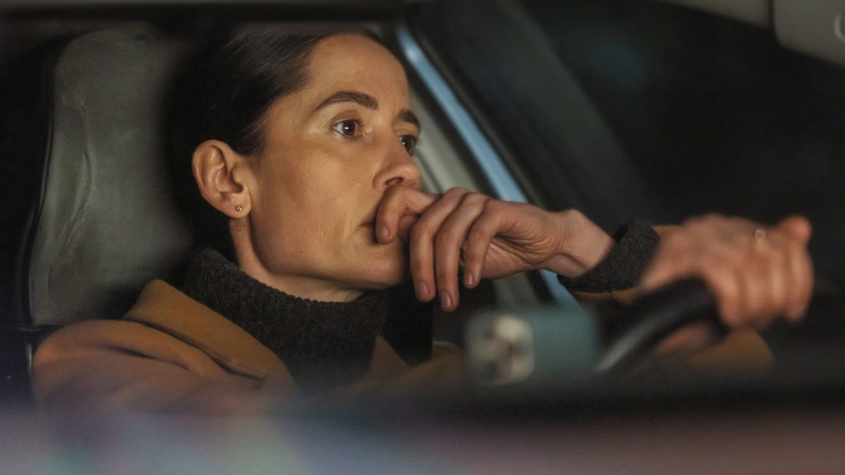 Серіал "Перевізниця" Серіал "Перевізниця"